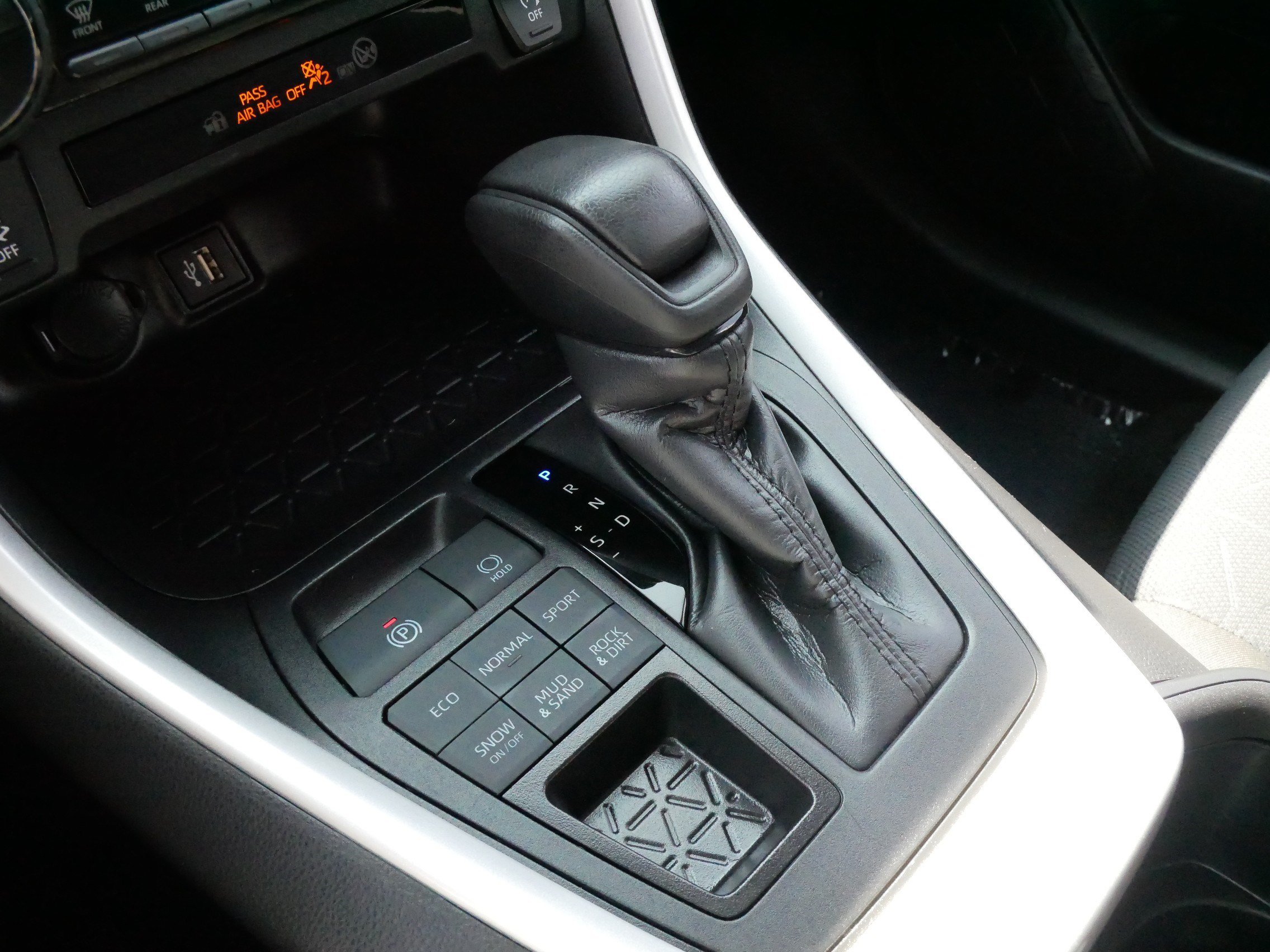 Certified Used 2025 Silver Sky Metallic Toyota XLE image 24