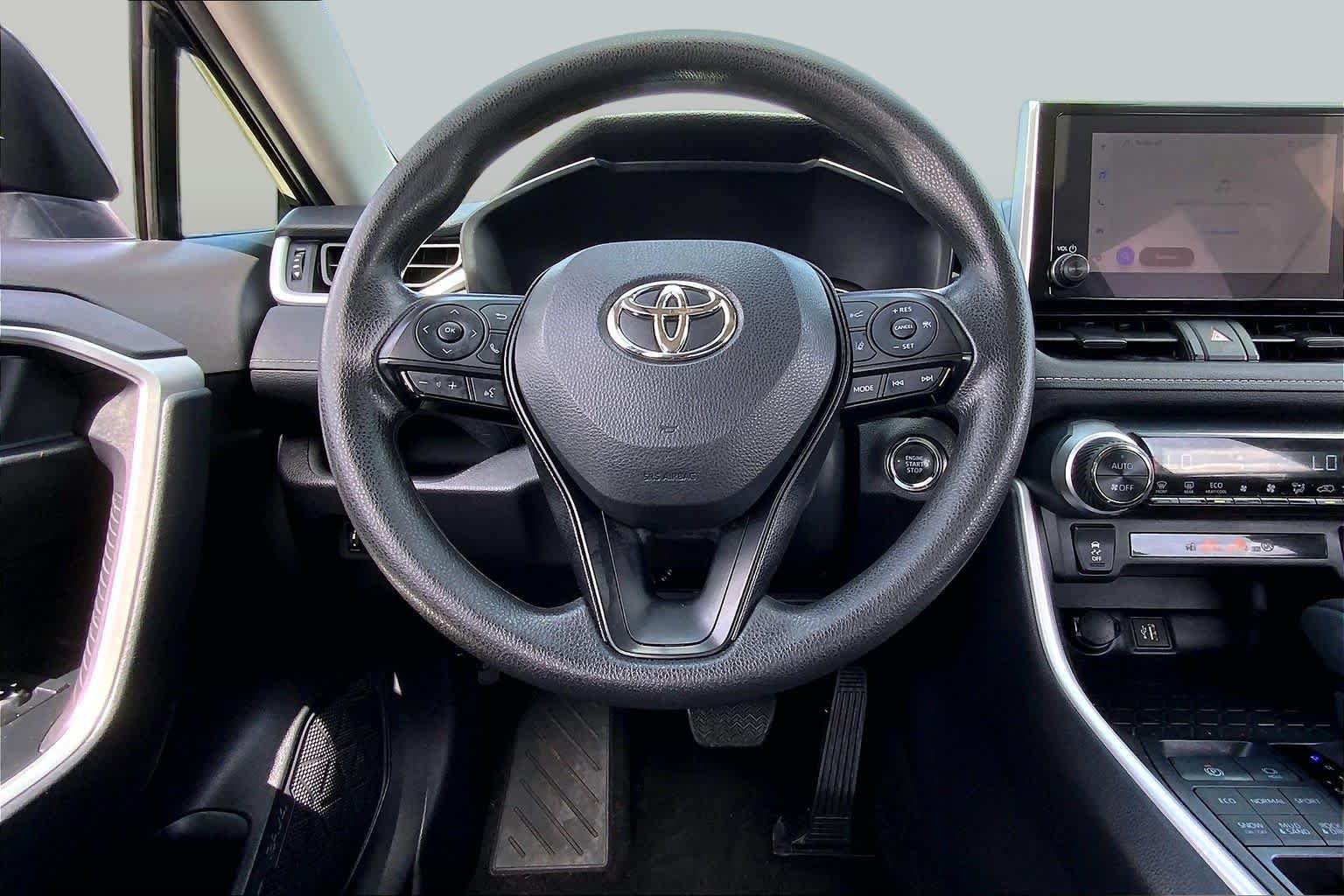 Used 2025 Midnight Black Metallic Toyota XLE image 6
