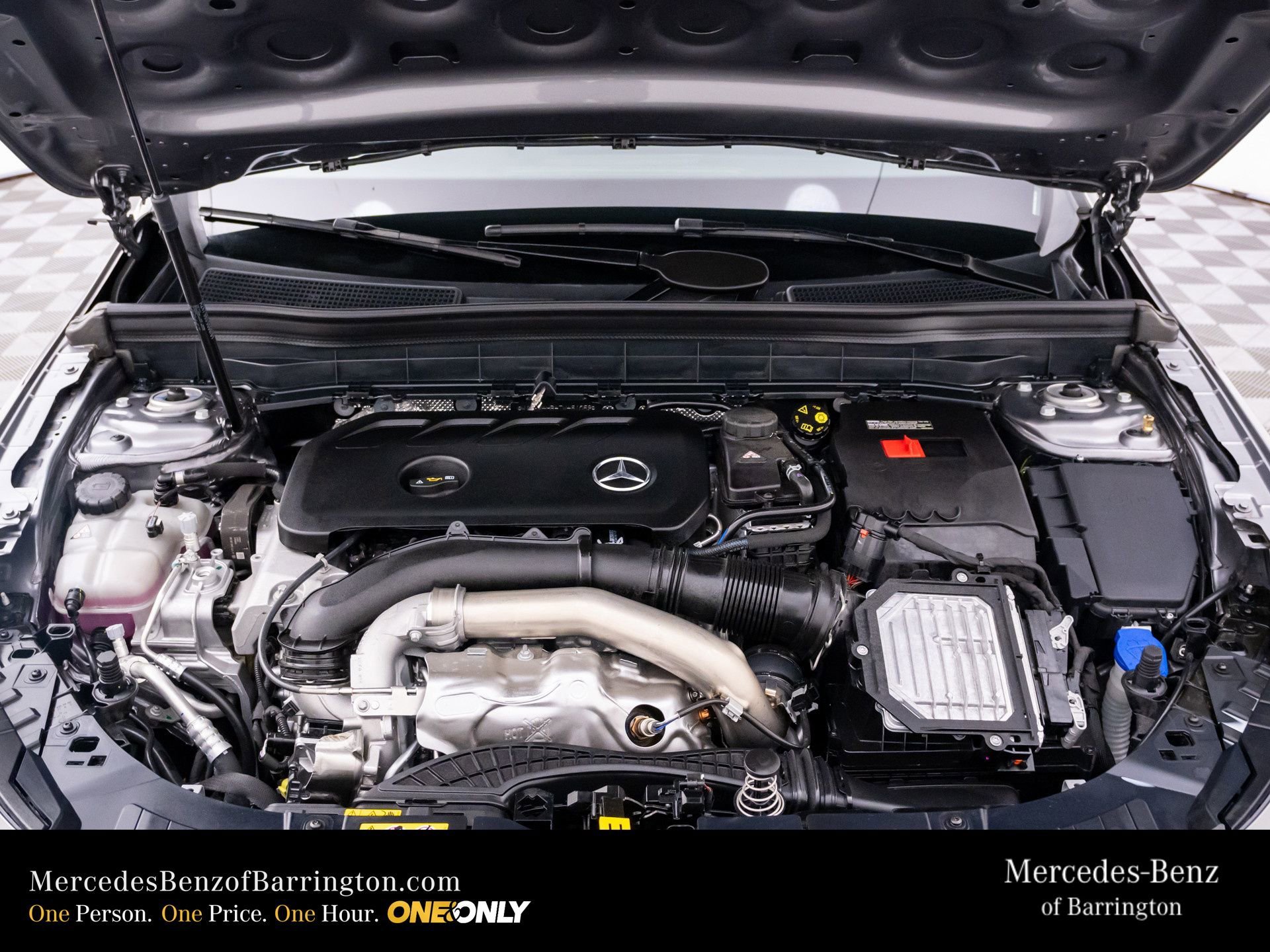 New 2026 Mountain Grey Metallic Mercedes-Benz GLB 250 image 72