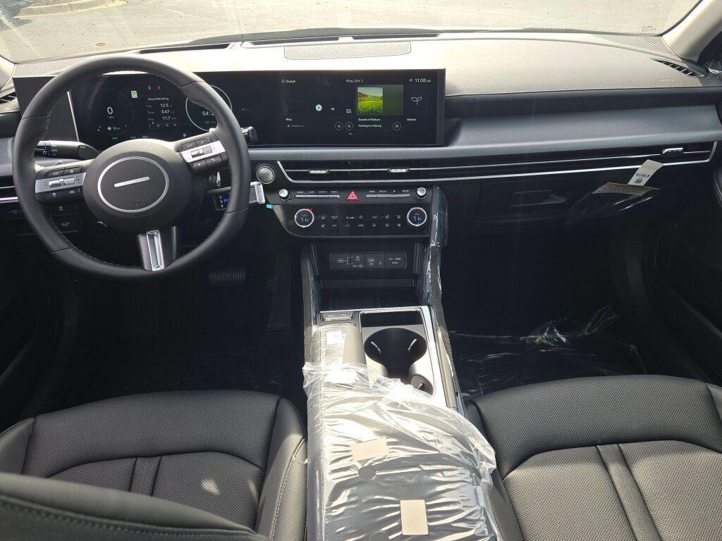 New 2025 Silver Hyundai Limited image 19