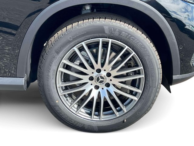 New 2027 Black Mercedes-Benz GLC 300 image 9