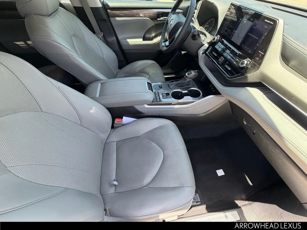 Used 2020 Gray Toyota Limited image 12