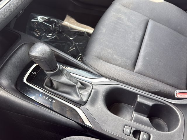 Used 2024 White Toyota LE image 22