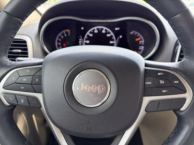 Used 2021 White Jeep Limited image 30