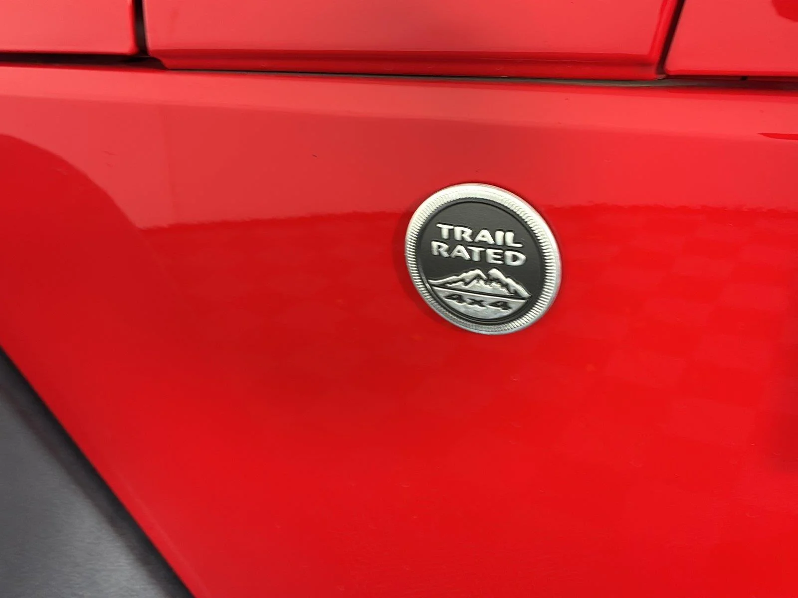Used 2015 Firecracker Red Clear Coat Jeep Rubicon image 9