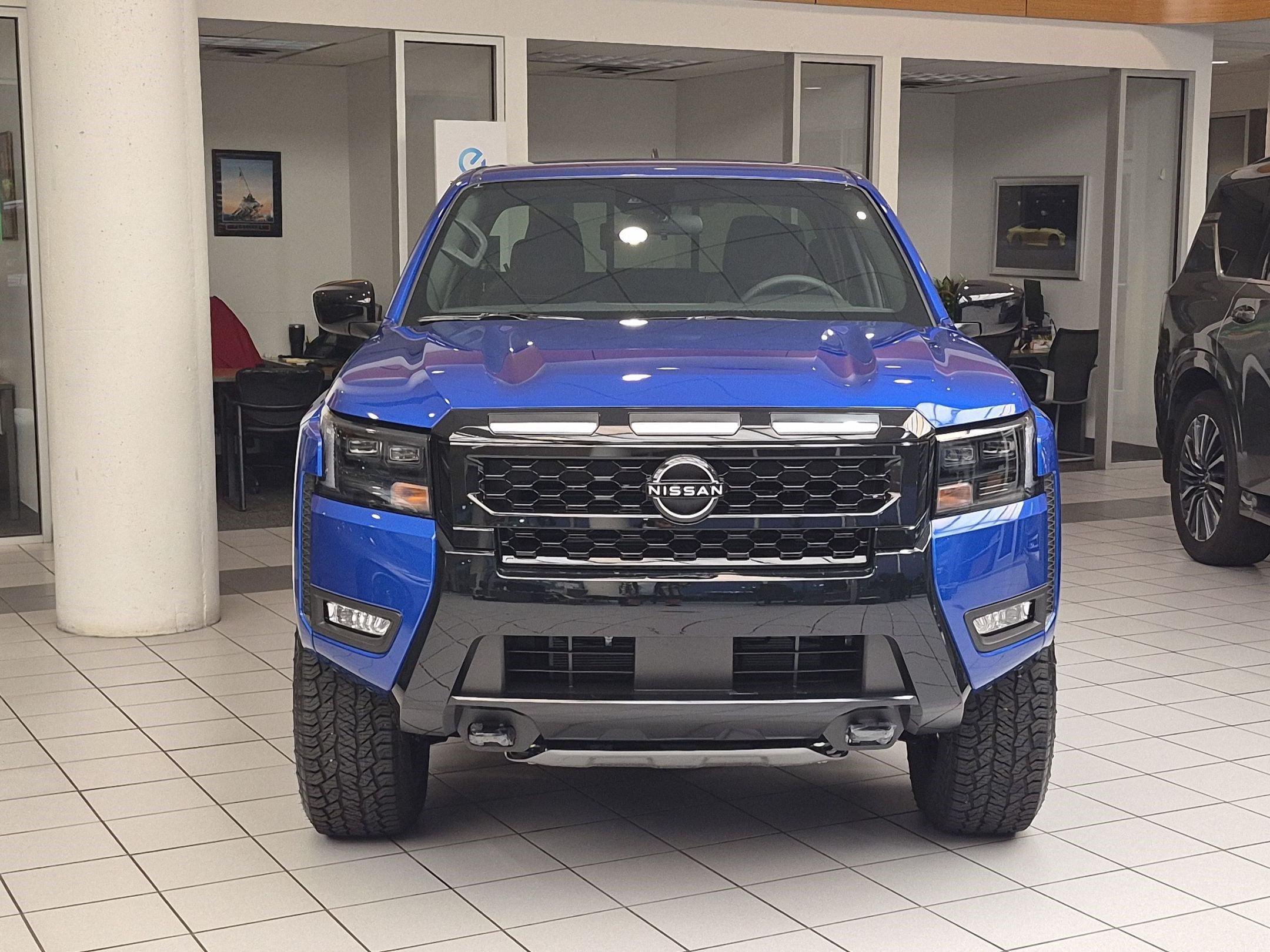 New 2027 Bluestone Pearl Nissan Crew Cab SV image 9