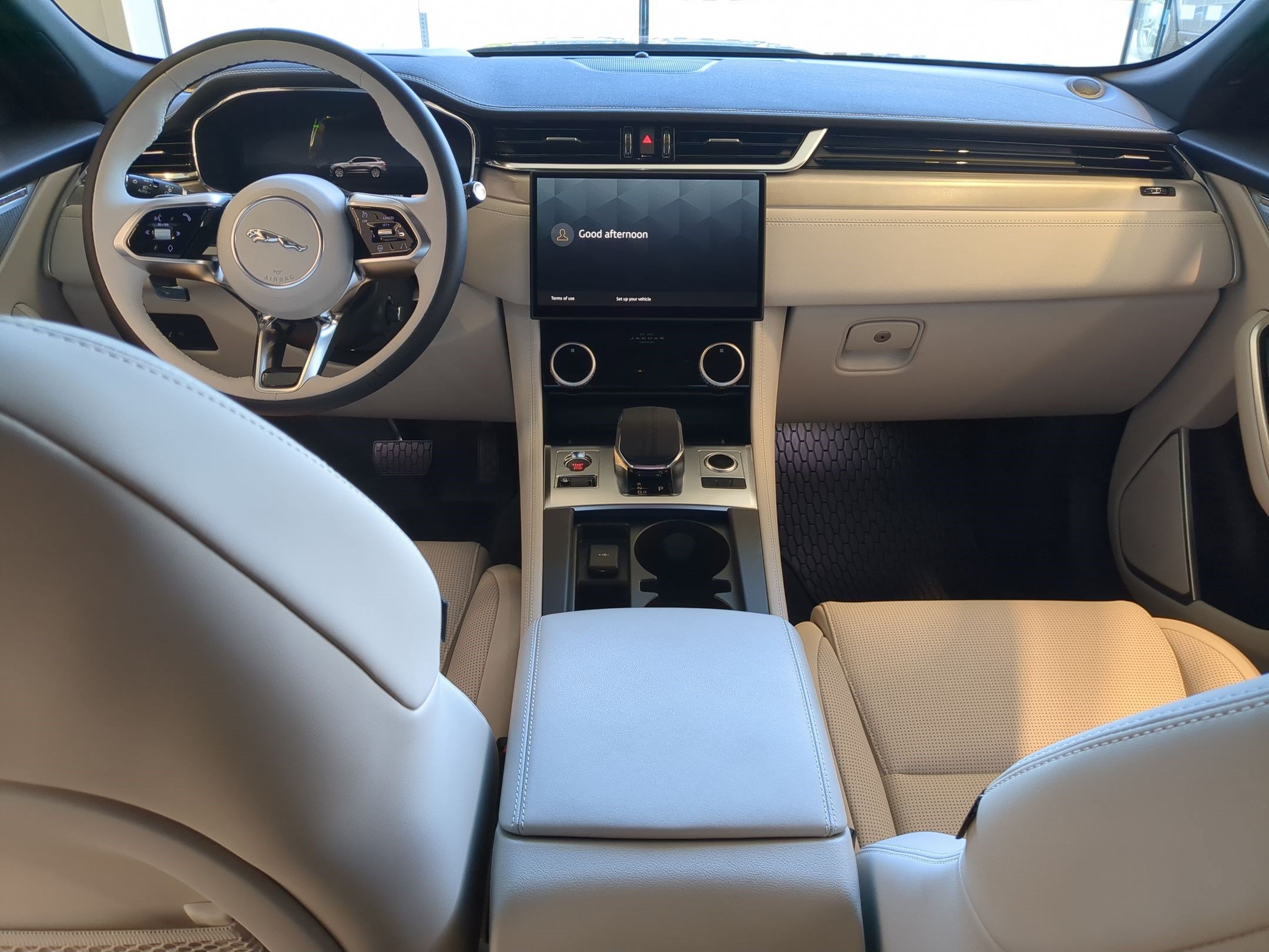 2026 Jaguar F-Pace R-Dynamic S - Photo 25