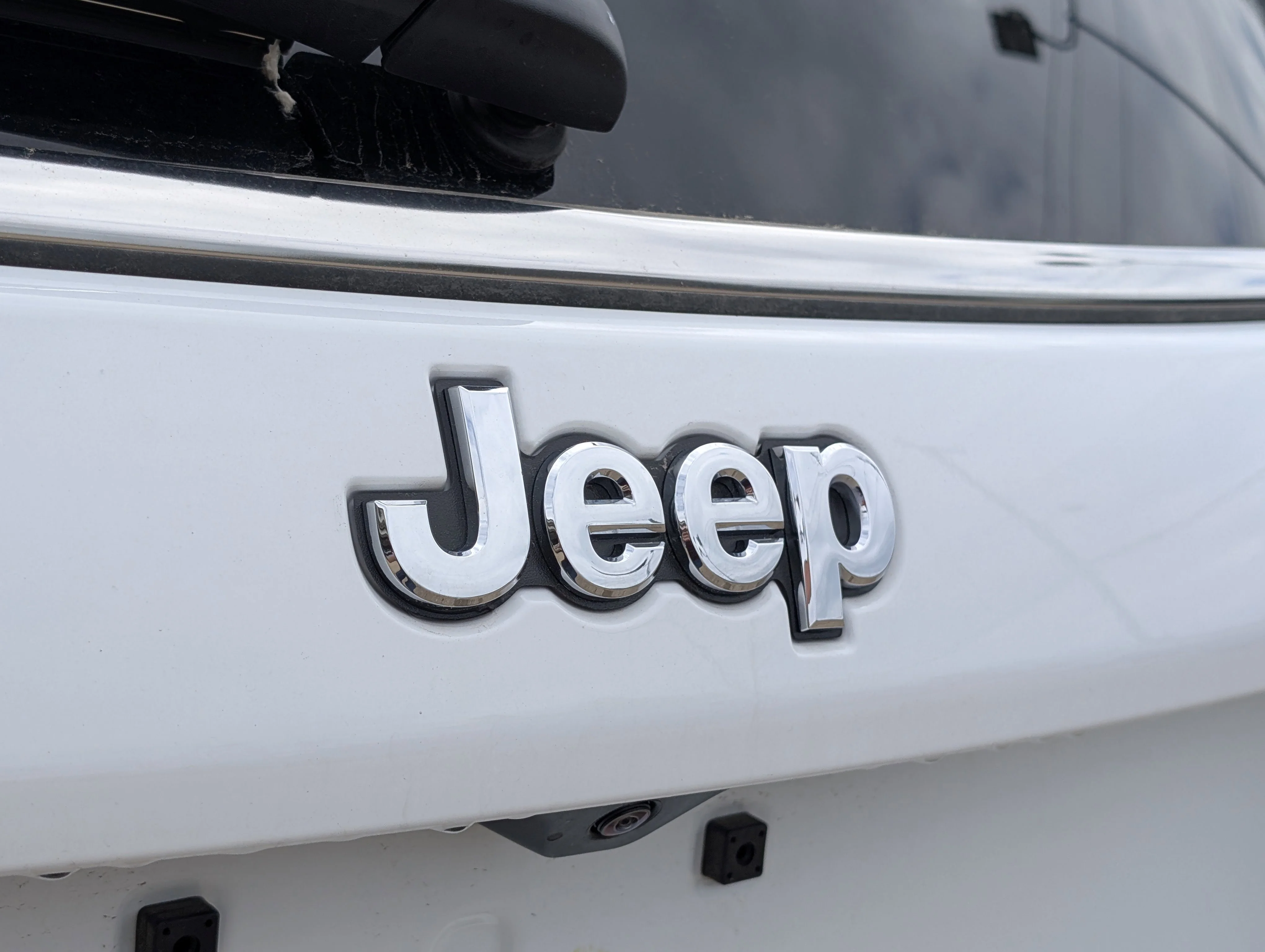 New 2026 Bright White Jeep North image 15