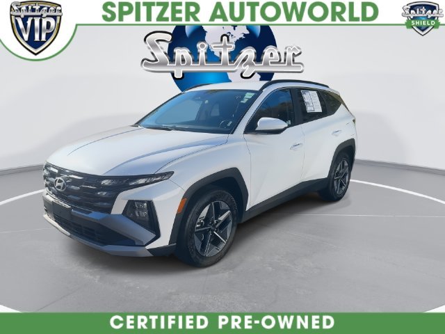 Used 2025 White Hyundai SEL image 7