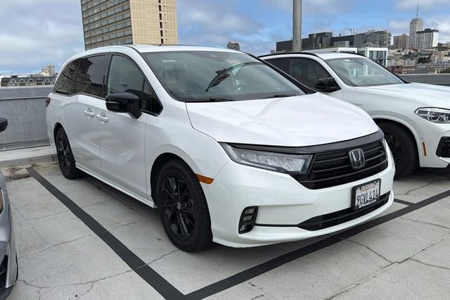Certified Used 2023 Platinum White Pearl Honda Sport image 2