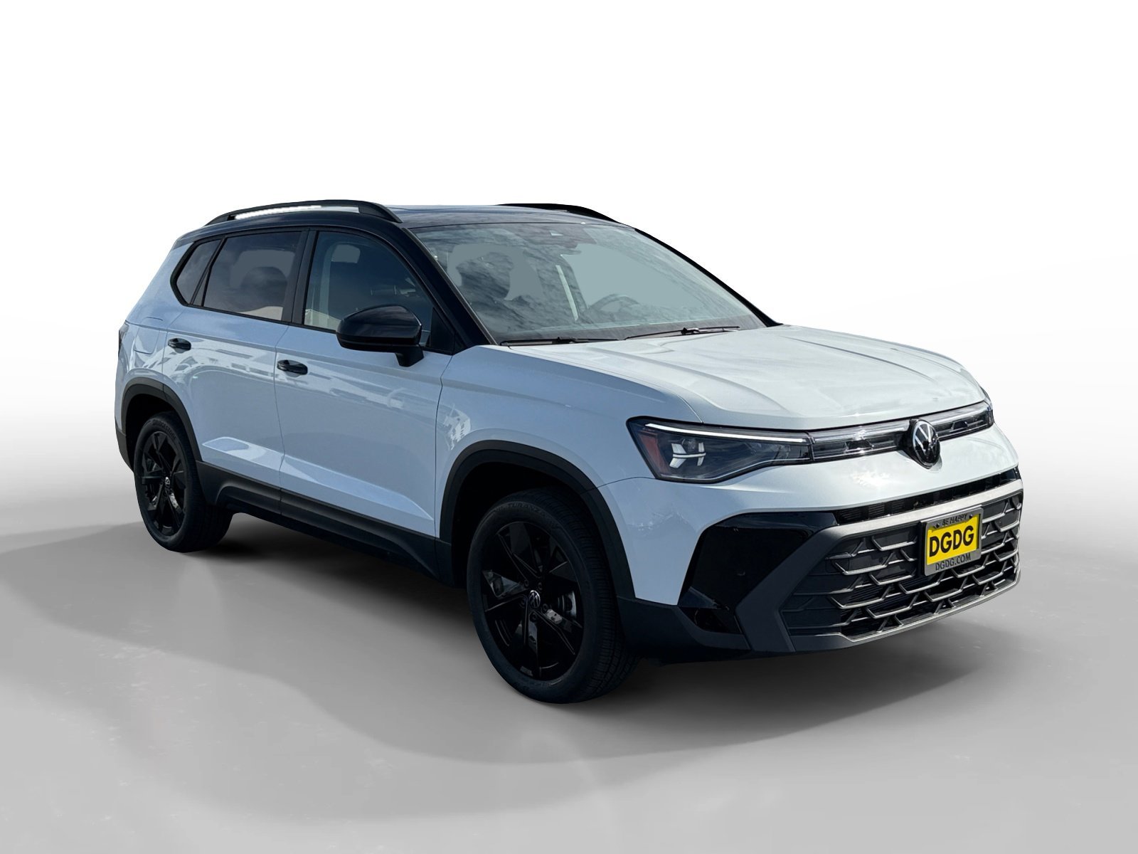 New 2026 White  Black Volkswagen SE Black image 7
