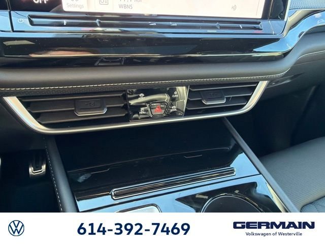 New 2026 Deep Black Pearl Volkswagen 2.0T SEL Premium R-Line image 24