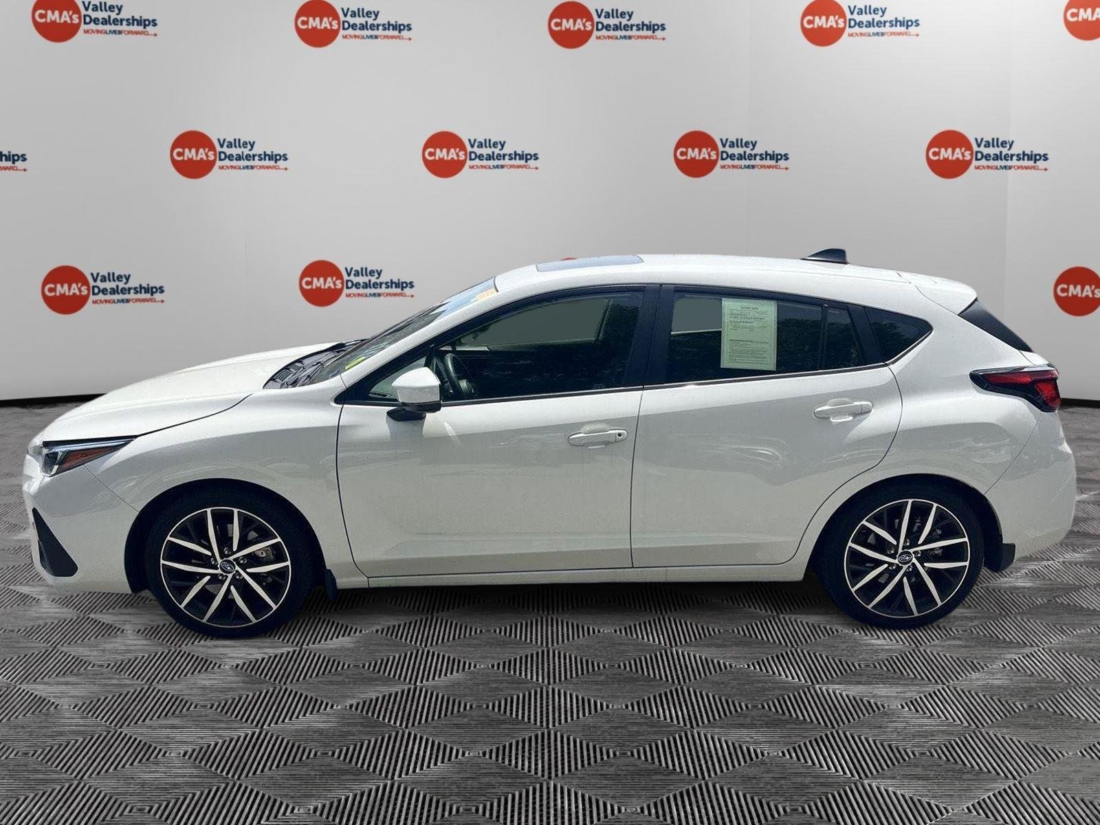 Used 2024  Subaru Sport image 12