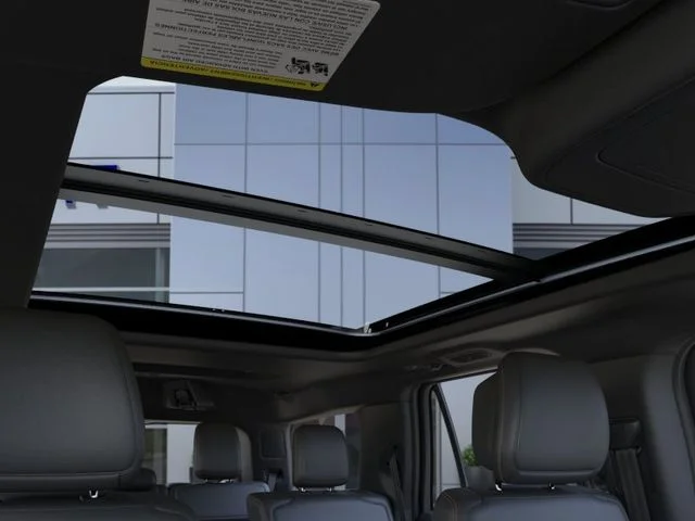 New 2026 Glacier Gray Metallic Tri-Coat Ford Tremor® image 22