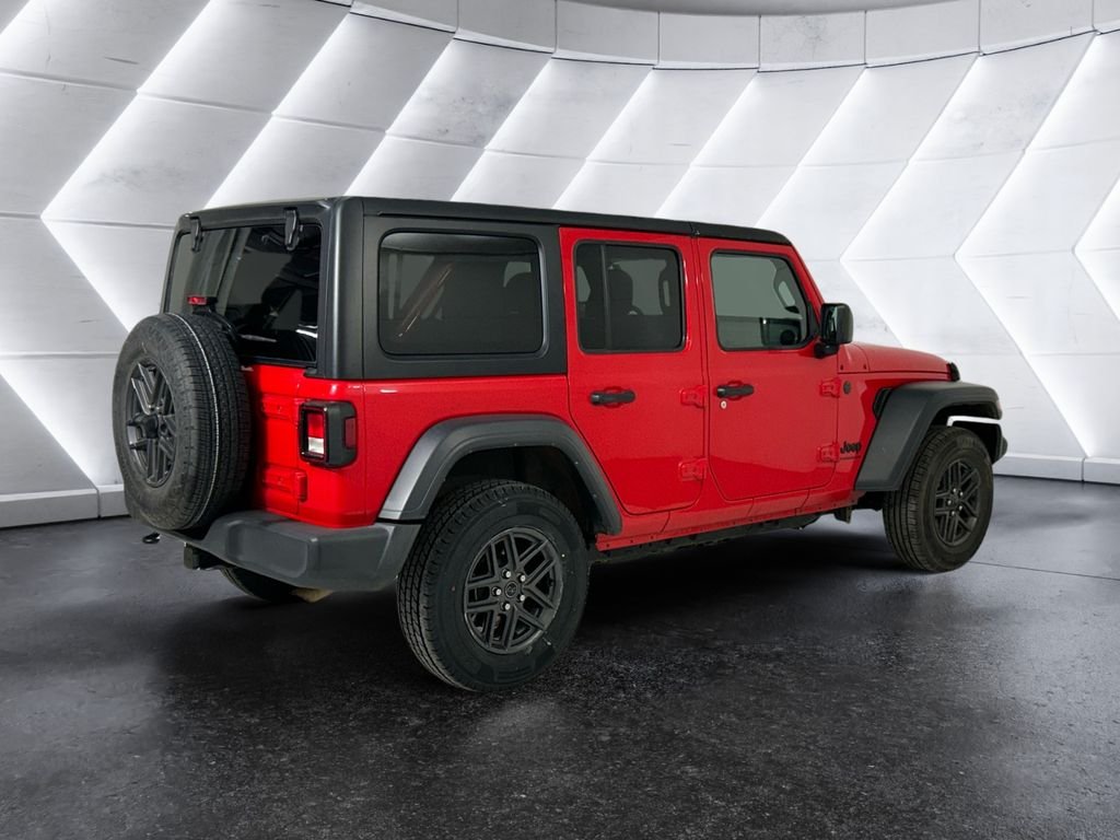 Used 2024 Red Jeep Sport S image 4