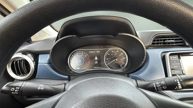 Used 2025 Black Nissan 1.6 SV image 15