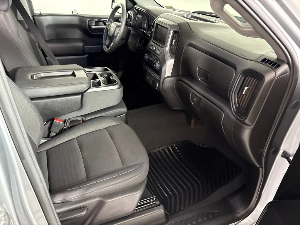 Used 2026 Gray Chevrolet Custom image 18