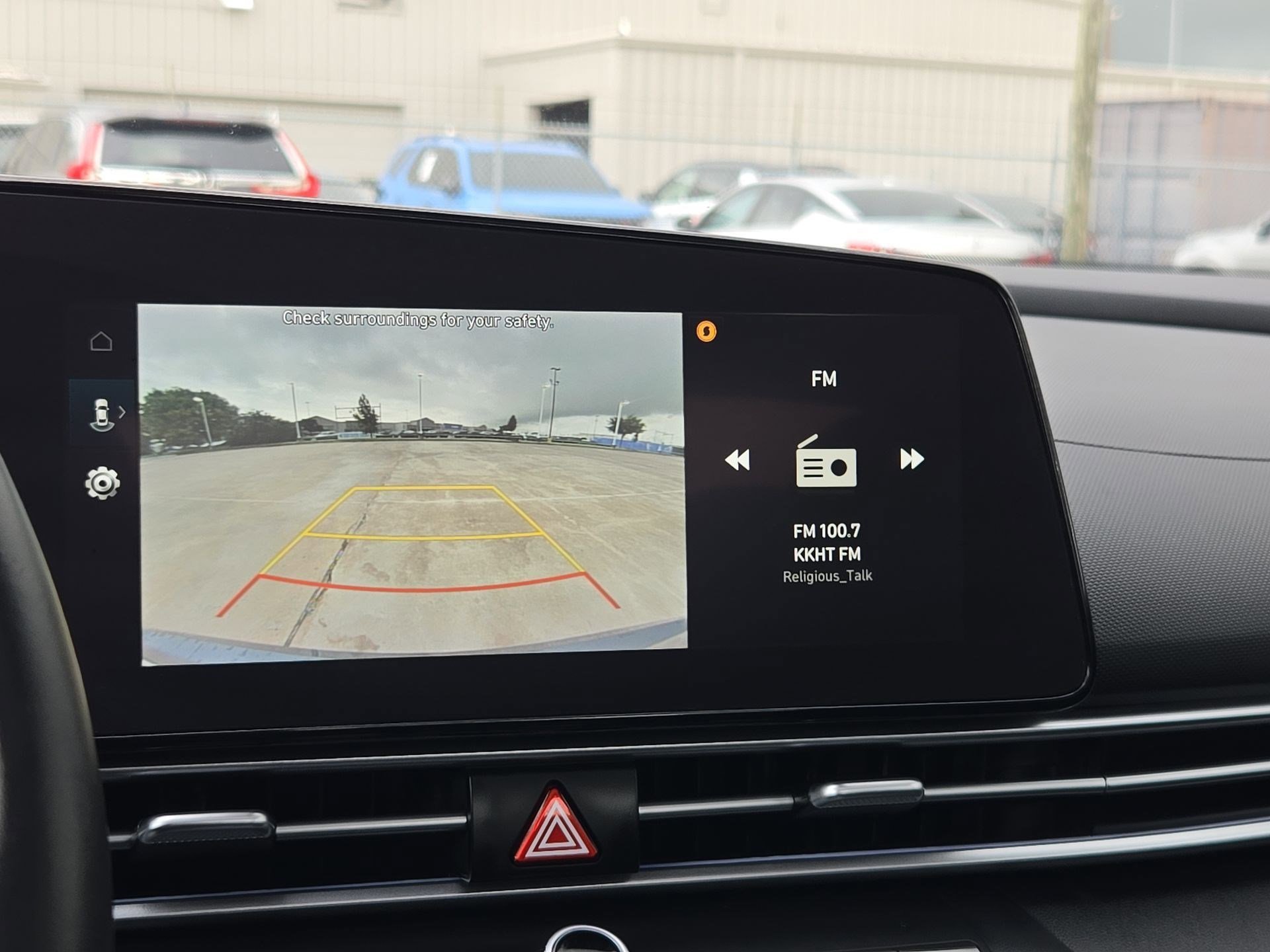 Used 2025 Ecotronic Gray Hyundai Limited image 25