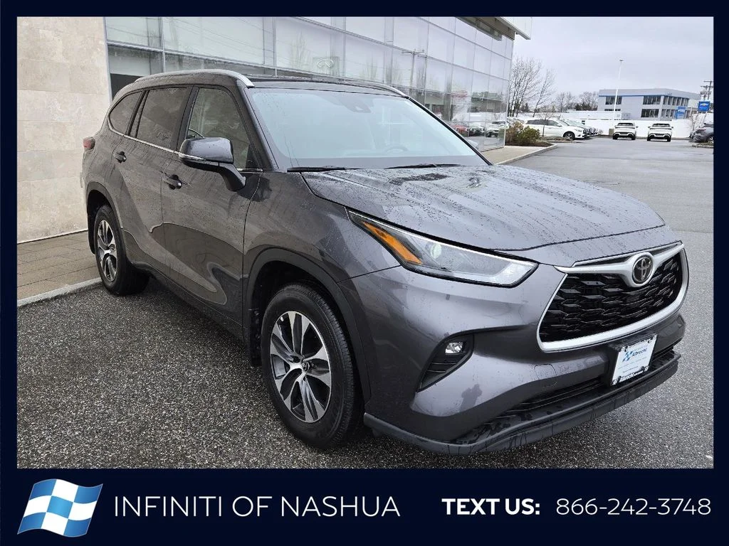 Used 2025 Gray Toyota XLE image 15