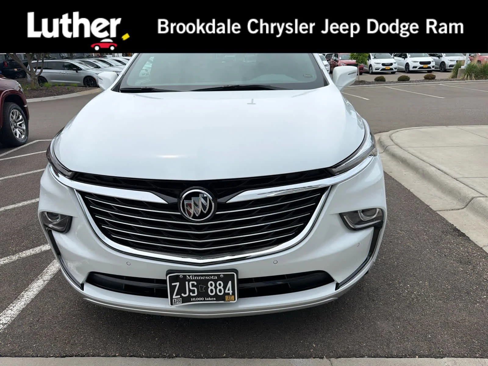 2023 Buick Enclave Essence AWD's photo