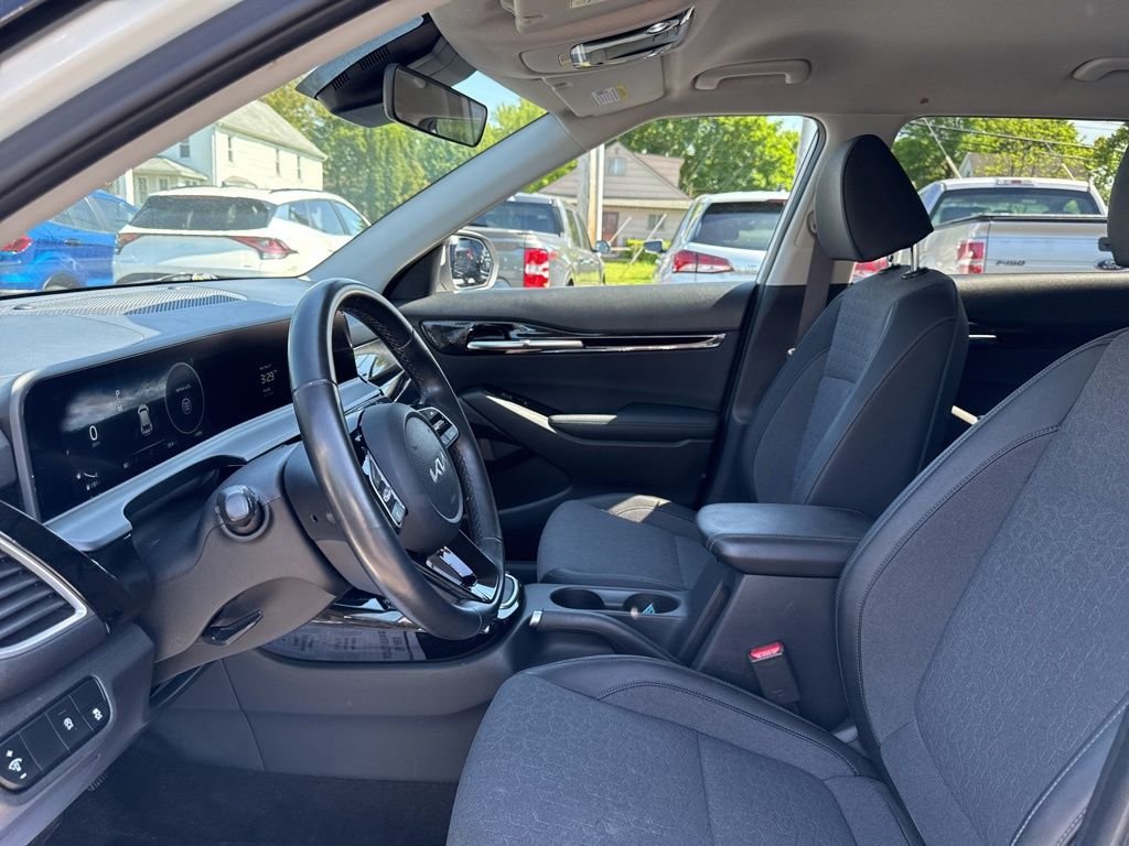 Certified Used 2024 White Kia S image 11