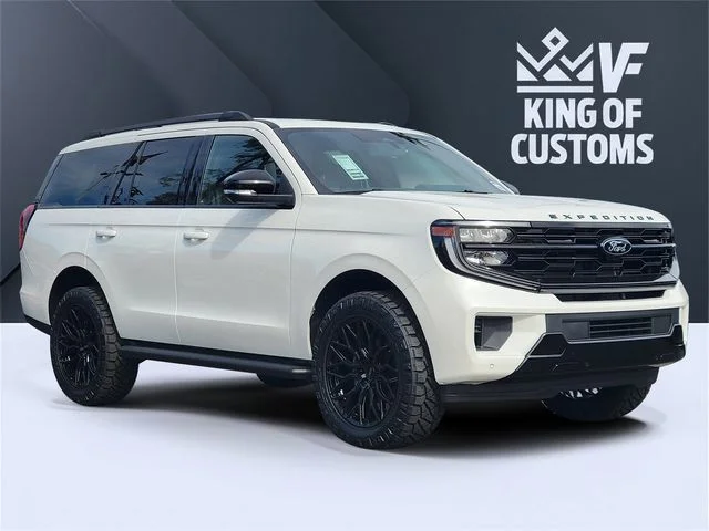 2026 Ford Expedition Platinum 4x4's photo