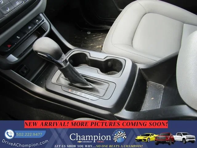 Used 2022 Summit White Chevrolet WT image 16