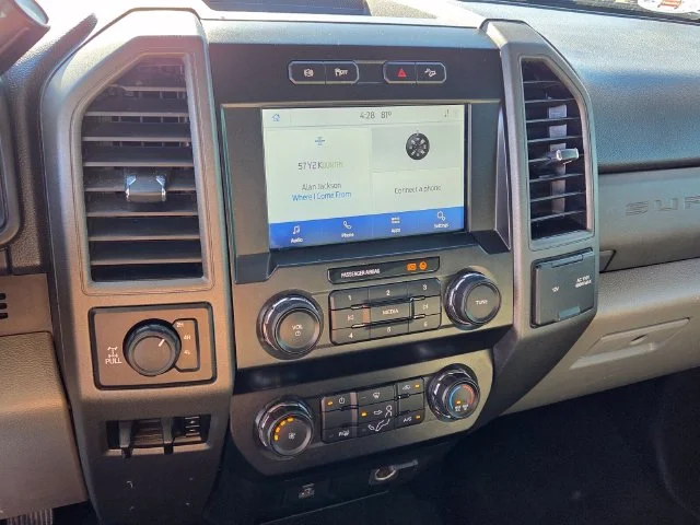 Used 2021 White Ford XL image 17