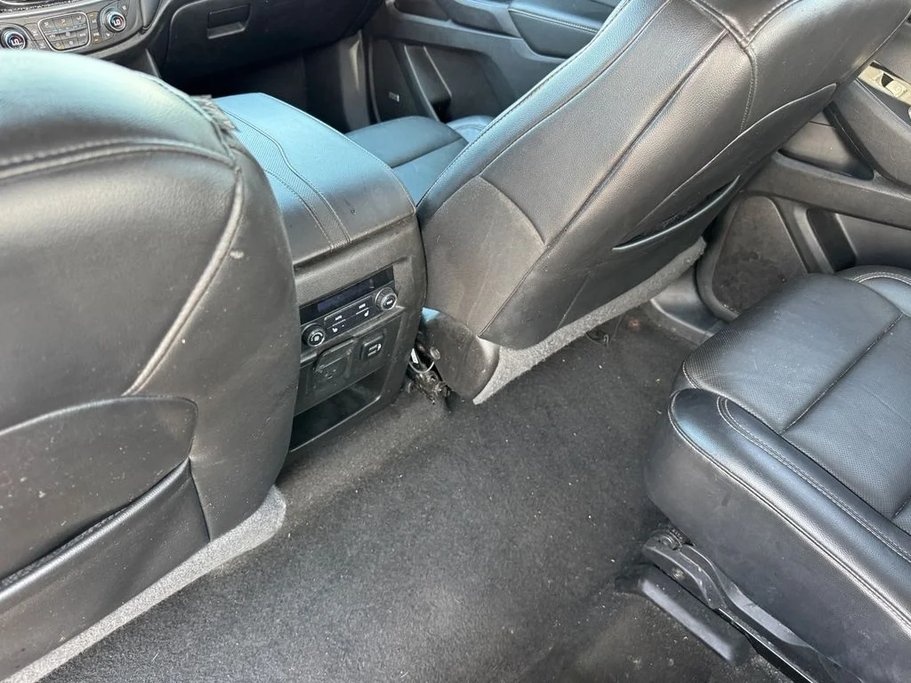 Used 2018 Beige Chevrolet Premier image 12