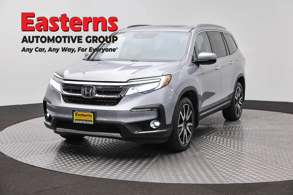 Used 2019 Silver Honda Elite image 1
