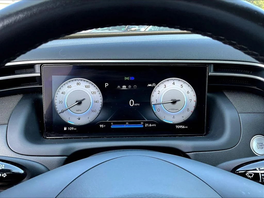 Used 2022 Gray Hyundai SEL image 13
