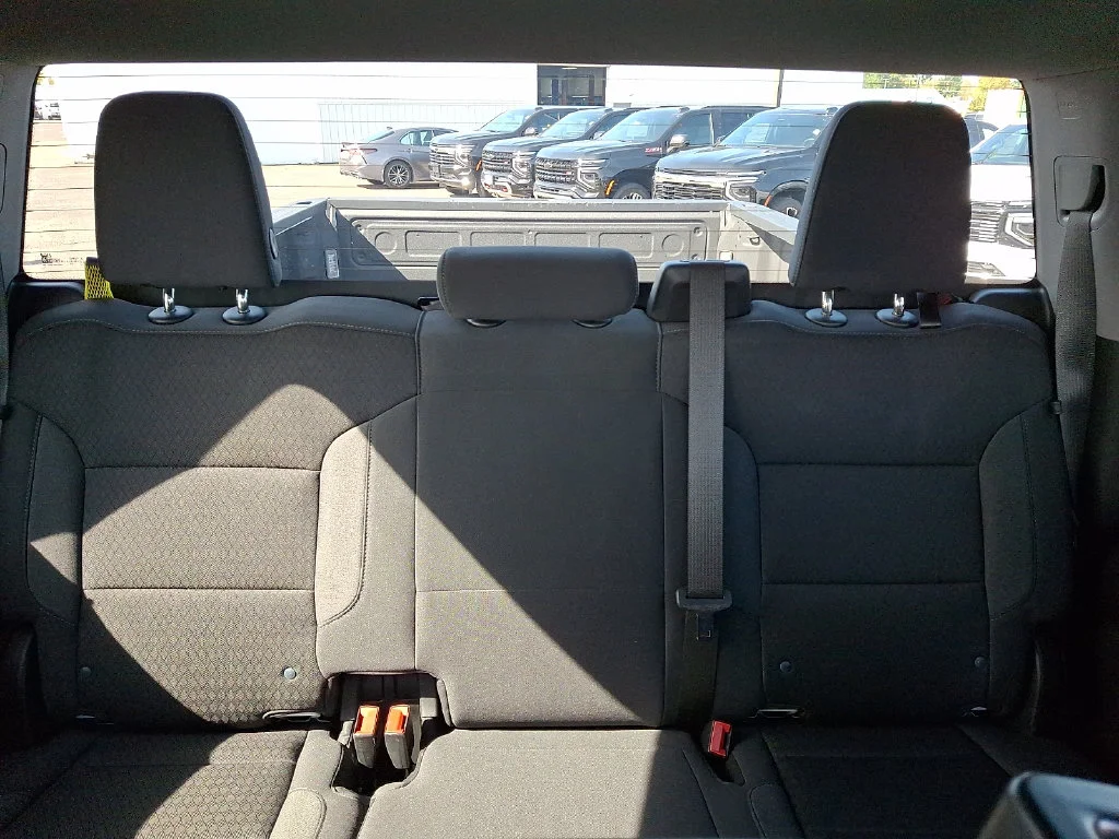 Used 2024 White Chevrolet Custom image 20