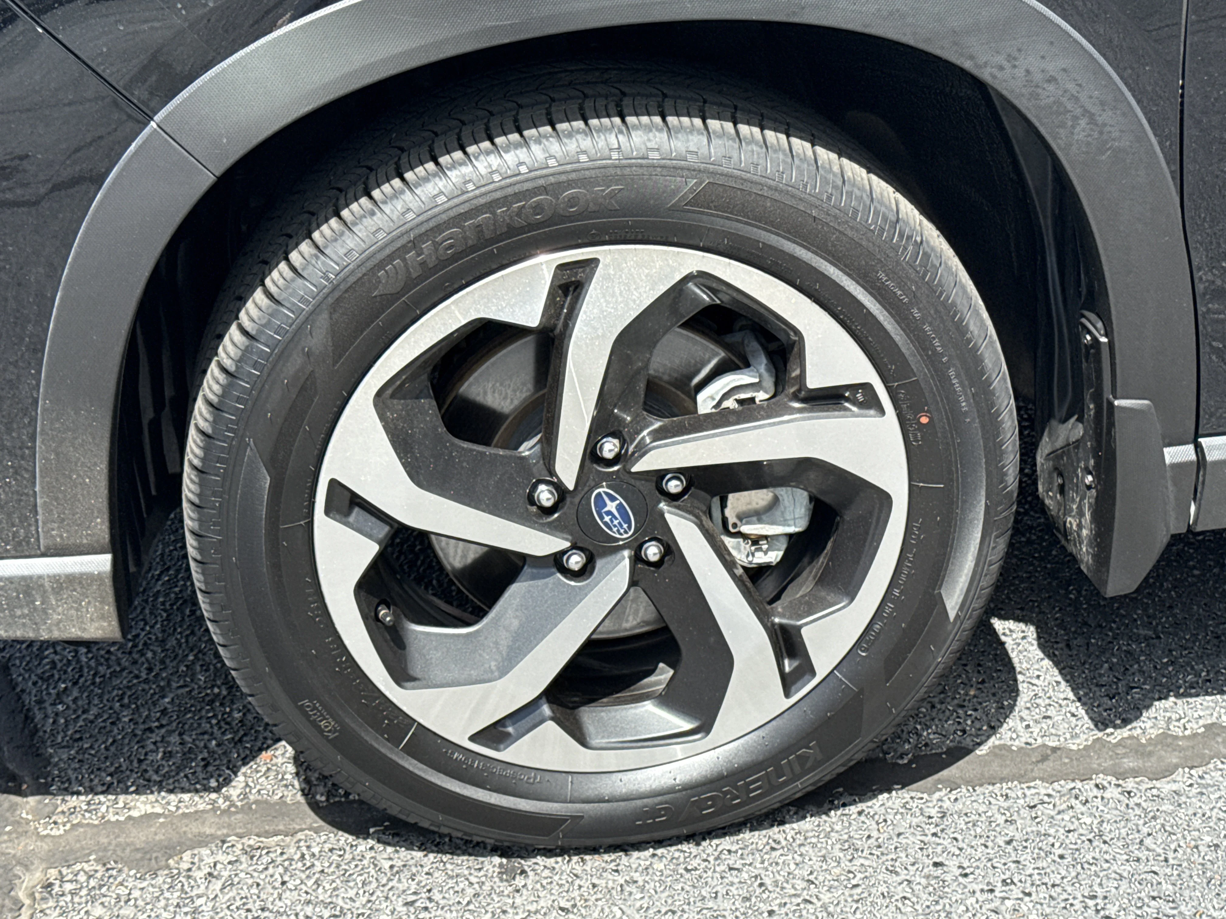 Used 2023 Crystal Black Silica Subaru Touring AWD image 18