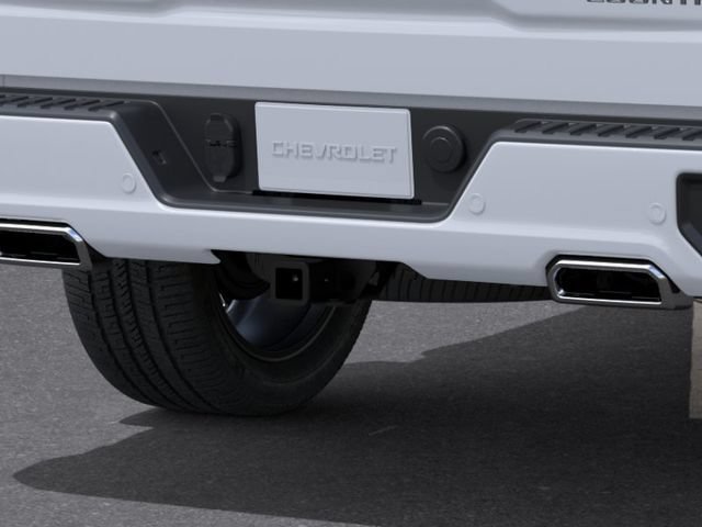 New 2026 Polar White Tricoat Chevrolet High Country image 14