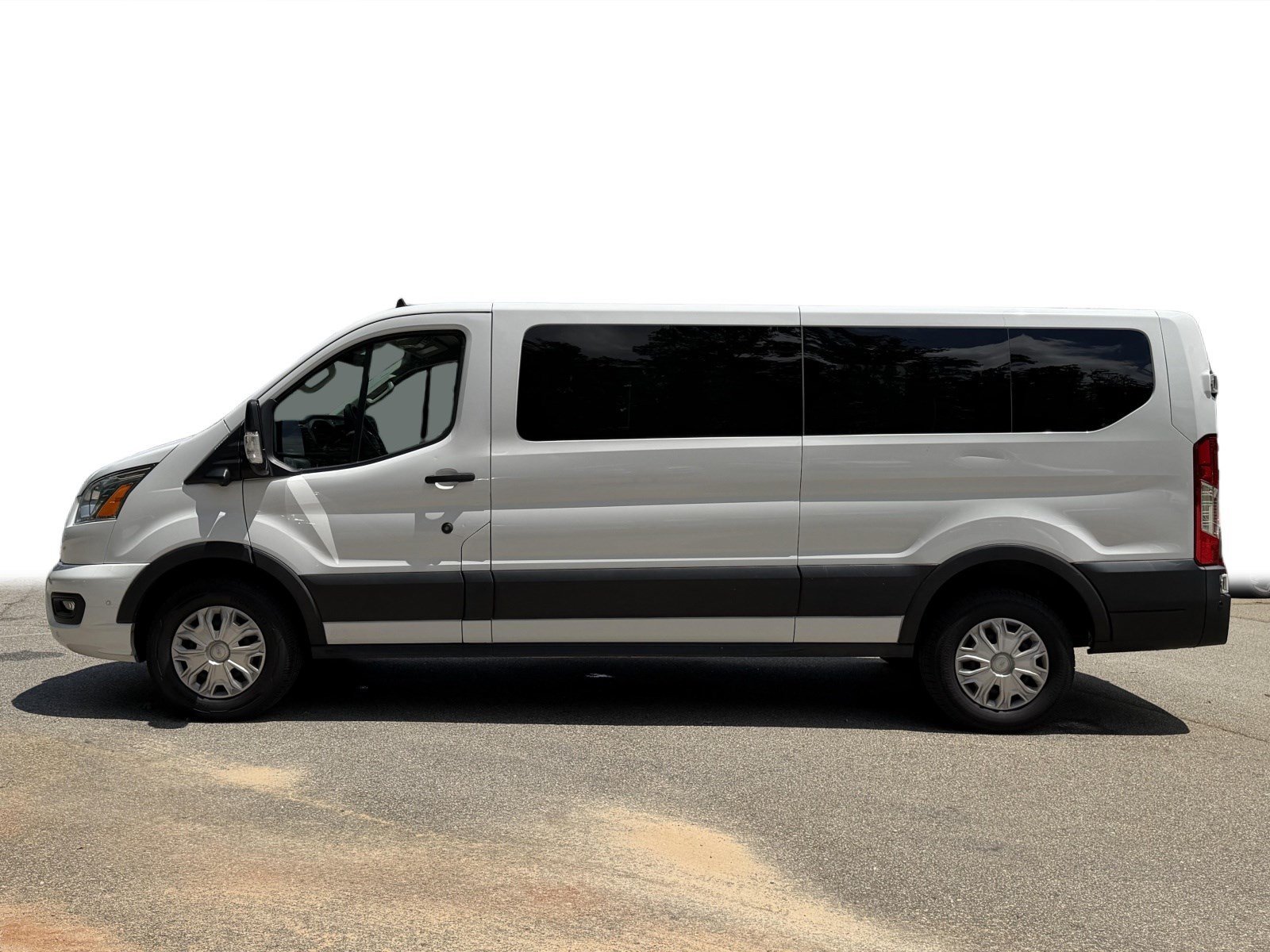 Used 2022 Oxford White Ford XLT image 17