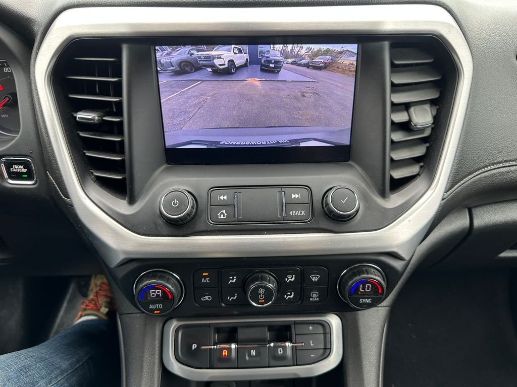 Used 2020 Silver GMC SLT image 18