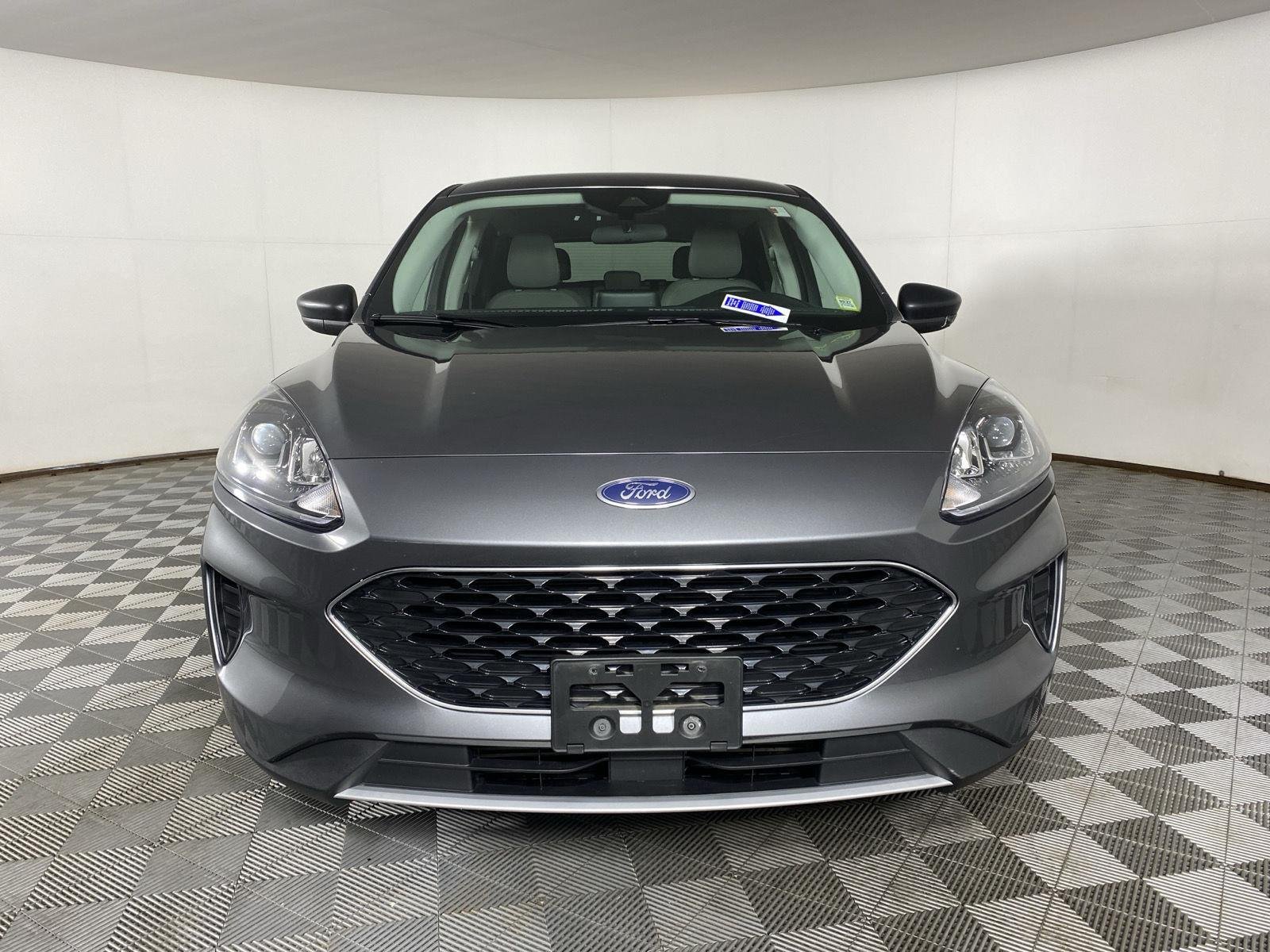 Used 2022 Carbonized Gray Ford SE image 12