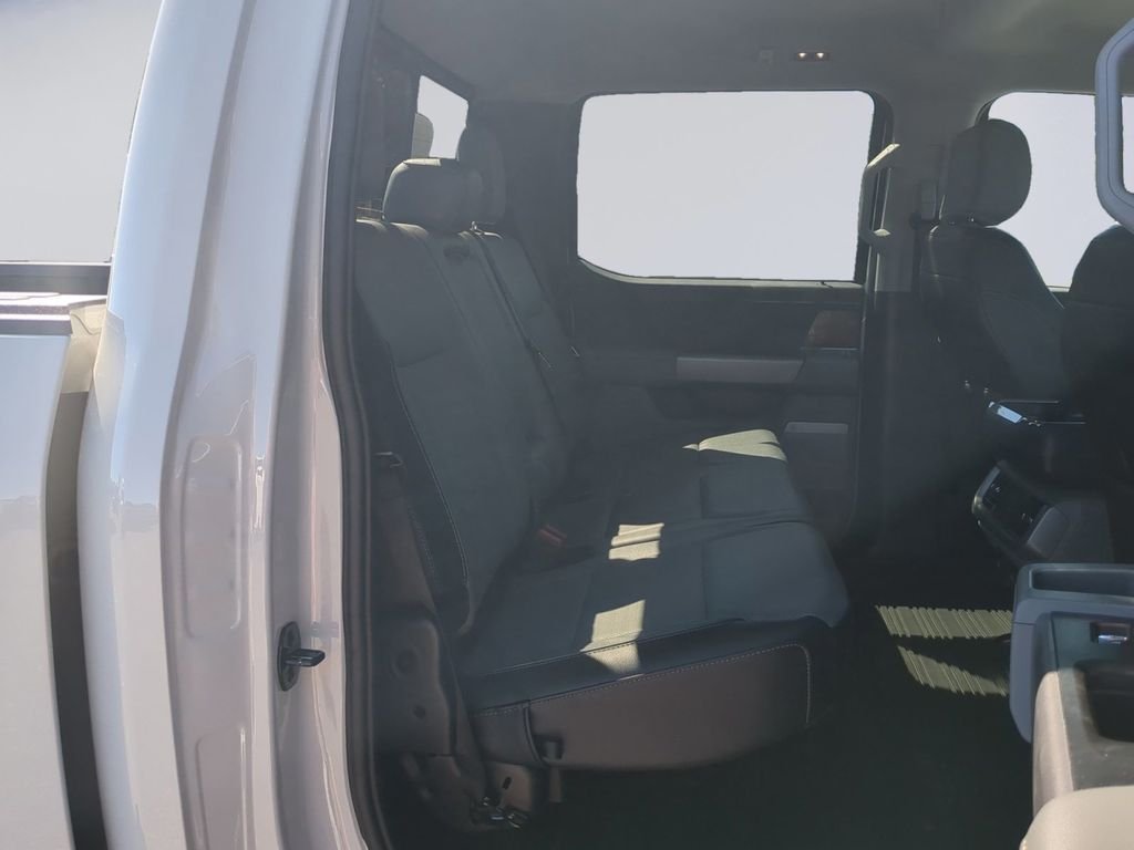 Used 2023 Avalanche Ford Lariat image 20