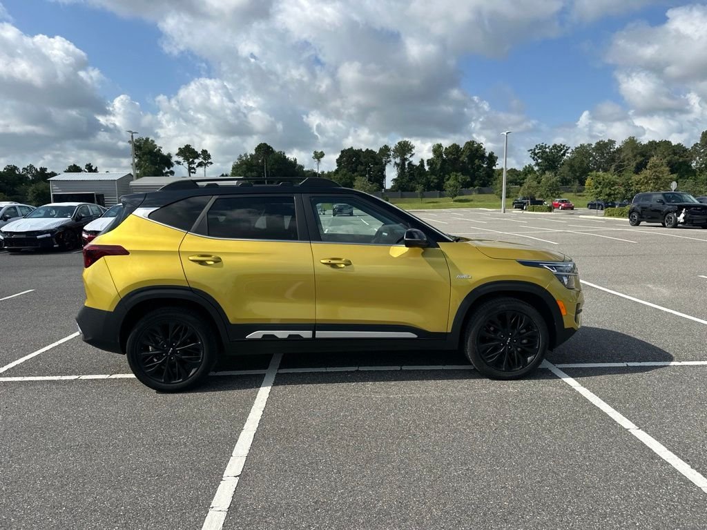 Certified Used 2023 Yellow Kia Nightfall image 4