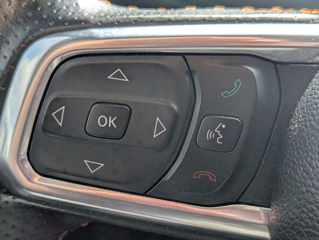 Used 2022 Green Jeep Mojave image 20