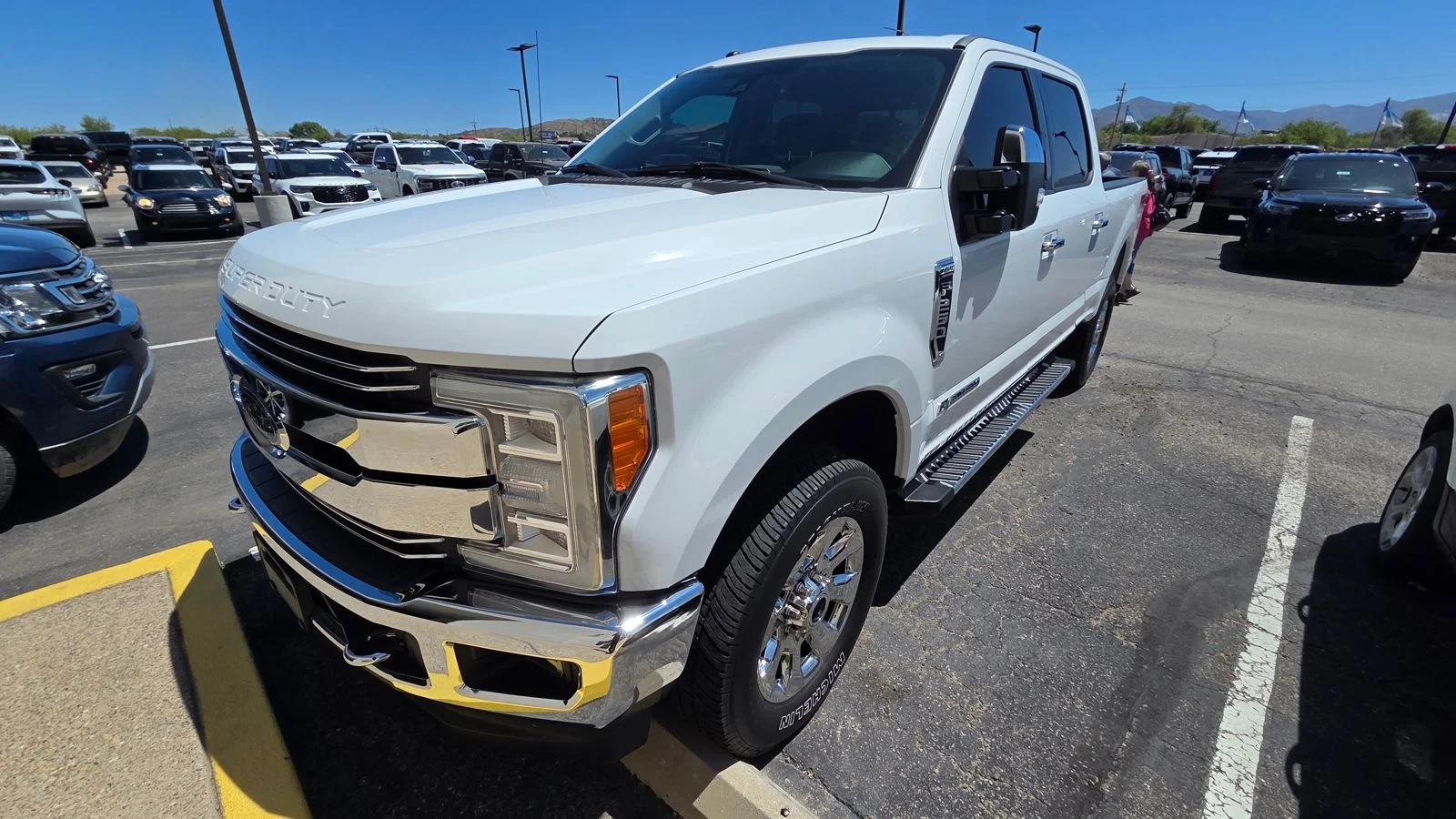 2017 Ford F-250 Lariat 4x4 Crew Cab 6-3/4' Box's photo
