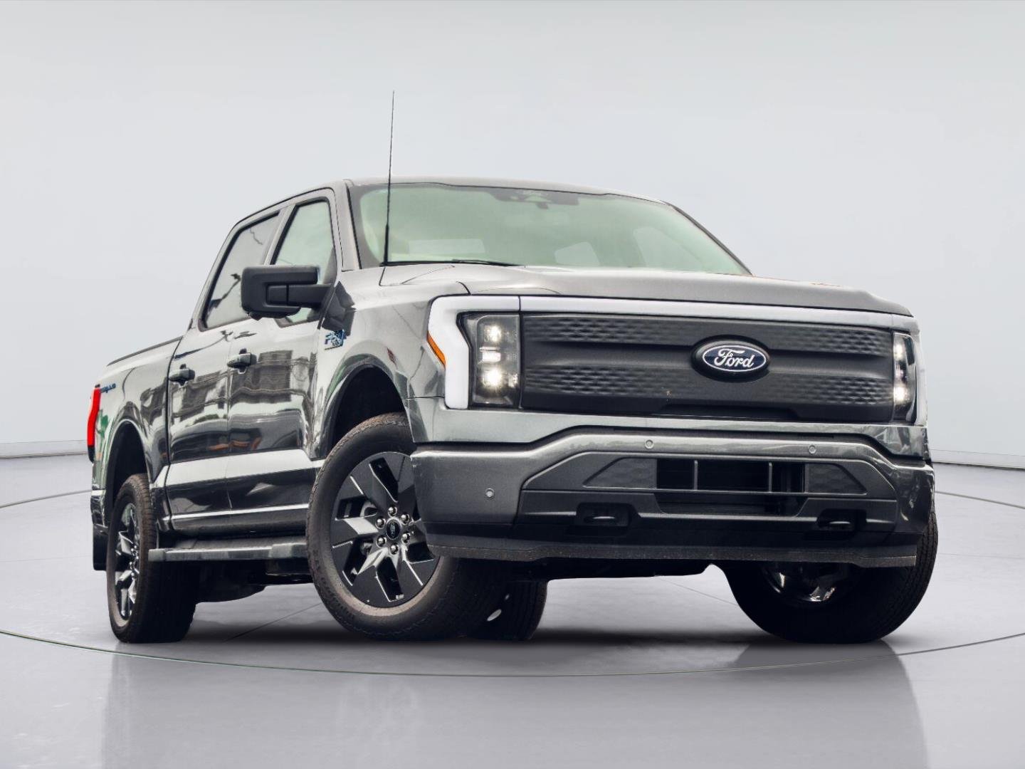 2025 Ford F-150 Lightning