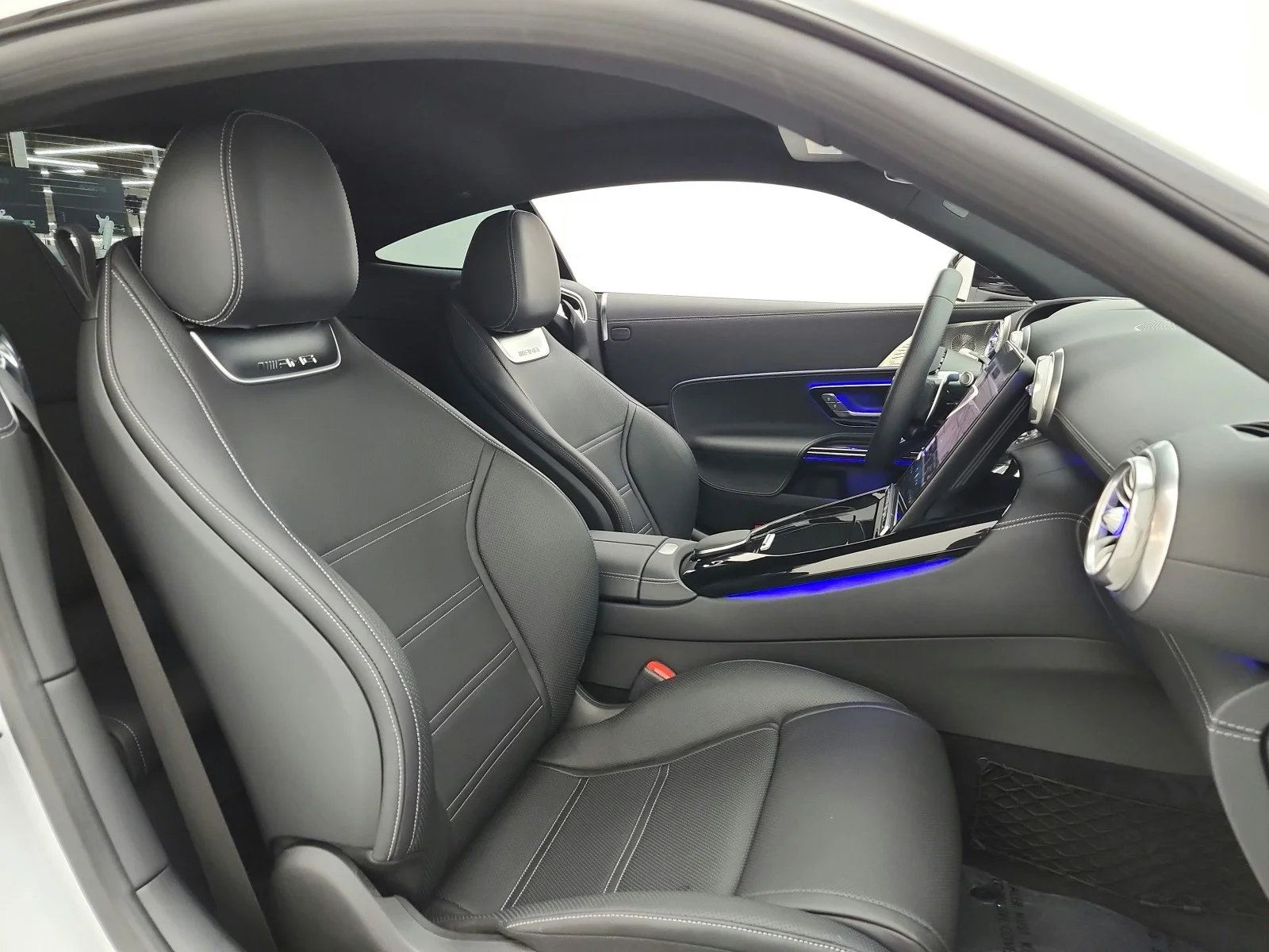 Certified Used 2024 MANUFAKTUR Moonlight White Metallic Mercedes-Benz AMG® GT 55 Coupe image 18