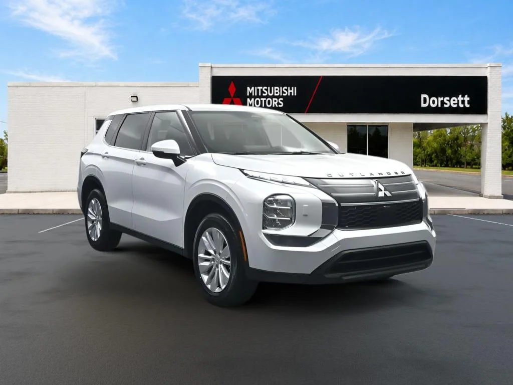 New 2026 White Diamond Mitsubishi ES image 4
