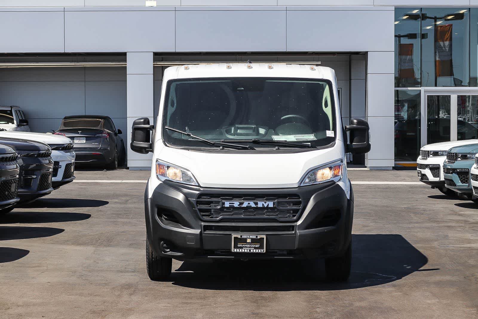 New 2026 Bright White Clear-Coat Exterior Paint RAM Tradesman image 2