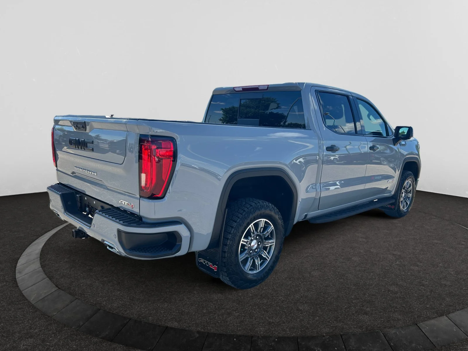 Used 2024 Gray GMC AT4 Crew Cab image 5