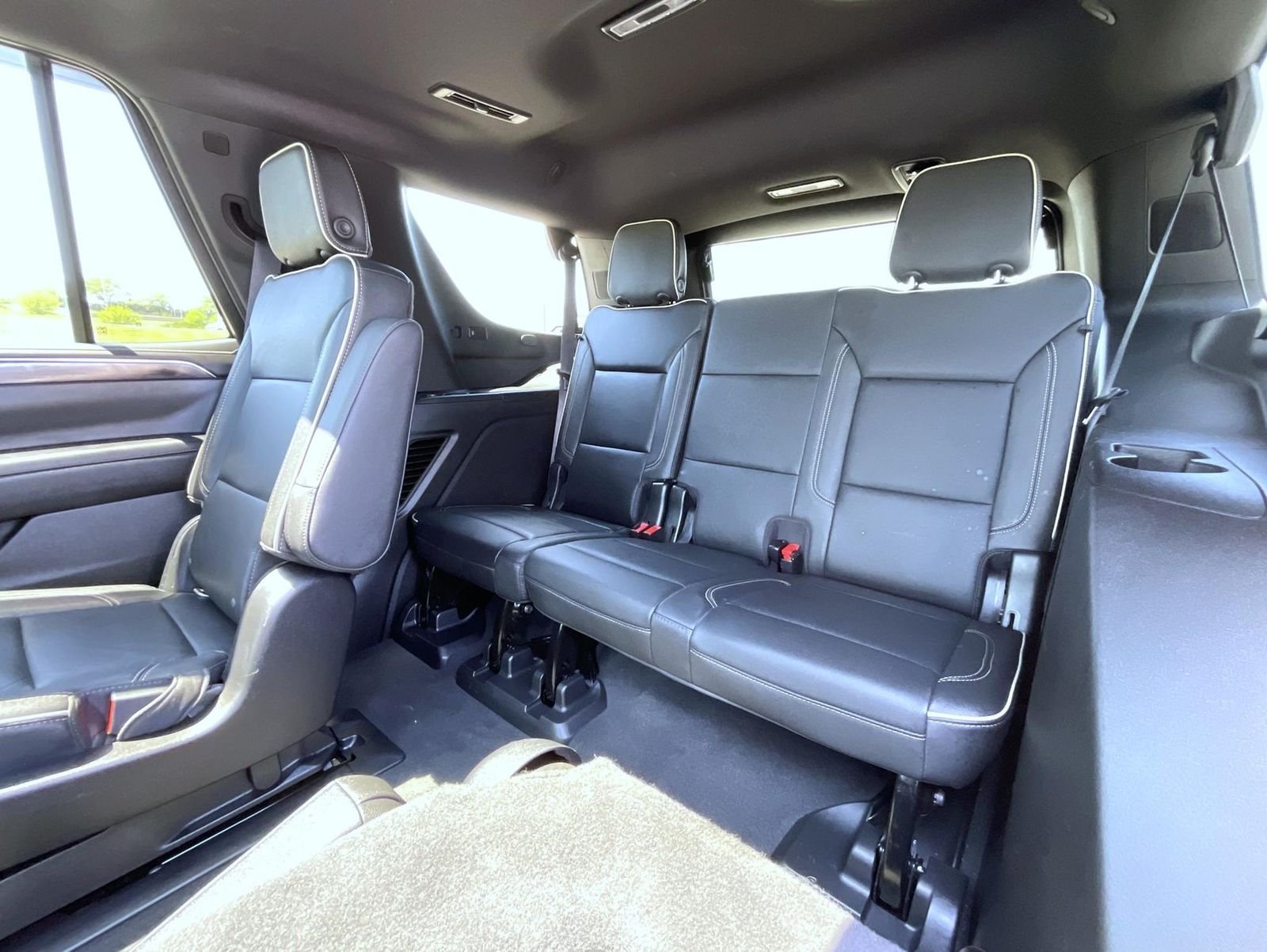 Used 2022 White GMC SLT image 20