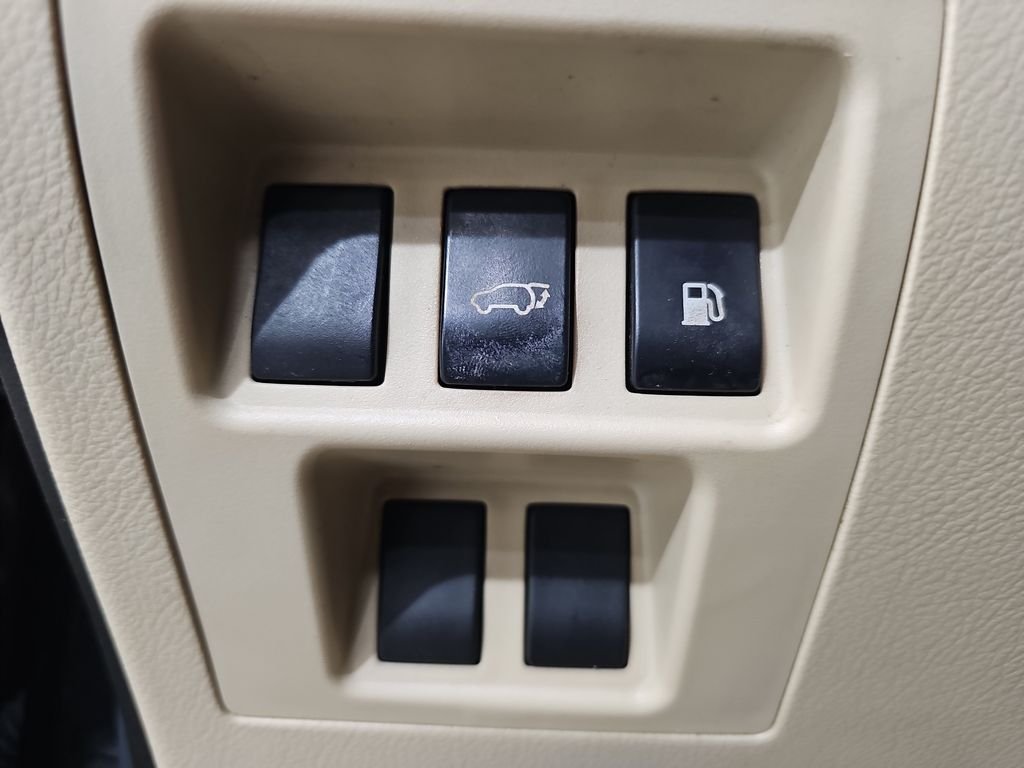 Used 2012 Black Lexus 350 image 29