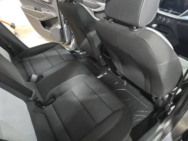 2026 Chevrolet Trax RS - Photo 13