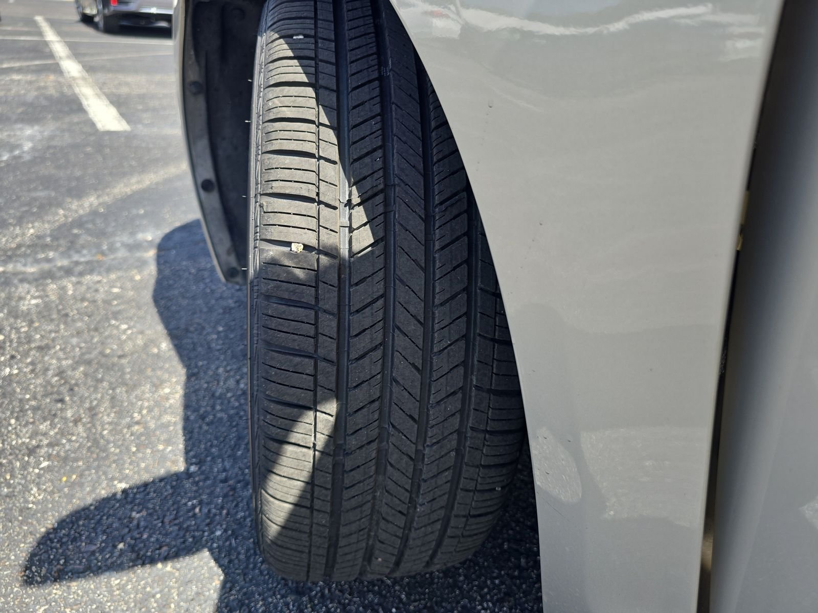 Used 2010 Gold Chevrolet LT image 25